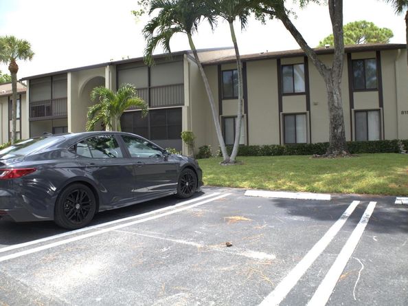 815 Sky Pine Way D2 FL 33415