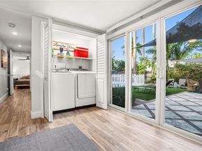 1611 Mayo St, Hollywood FL 33020