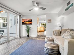 1611 Mayo St, Hollywood FL 33020