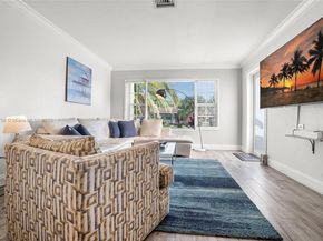 1611 Mayo St, Hollywood FL 33020