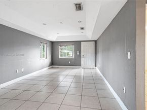 2951 NW 57th St, Miami FL 33142