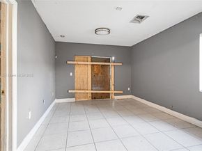 2951 NW 57th St, Miami FL 33142