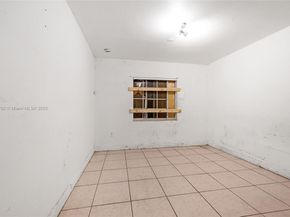 2951 NW 57th St, Miami FL 33142