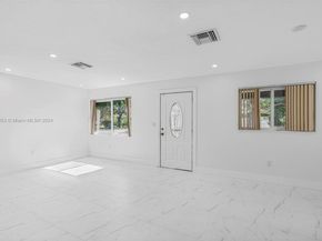 2901 SW 92nd Ave, Miami FL 33165