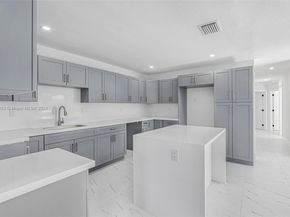 2901 SW 92nd Ave, Miami FL 33165