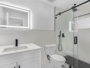 2901 SW 92nd Ave, Miami FL 33165