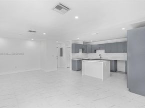 2901 SW 92nd Ave, Miami FL 33165