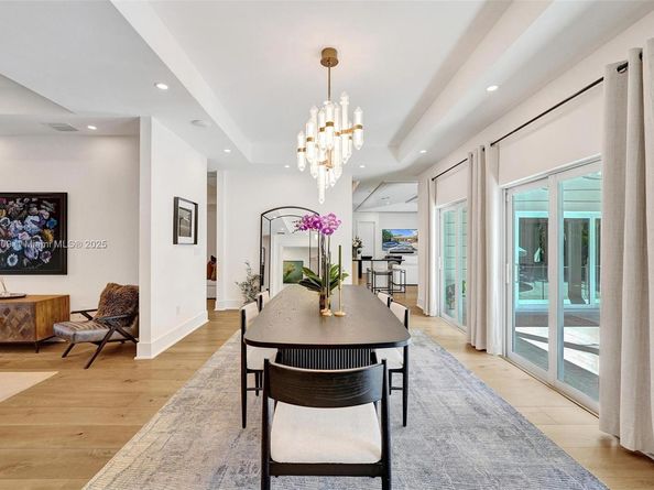 1206 E Lake Dr, Fort Lauderdale FL 33316