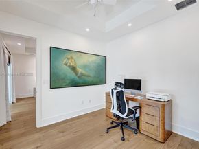 1206 E Lake Dr, Fort Lauderdale FL 33316