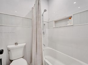 1206 E Lake Dr, Fort Lauderdale FL 33316
