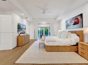 1206 E Lake Dr, Fort Lauderdale FL 33316