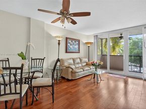 777 S Federal Hwy RP305, Pompano Beach FL 33062