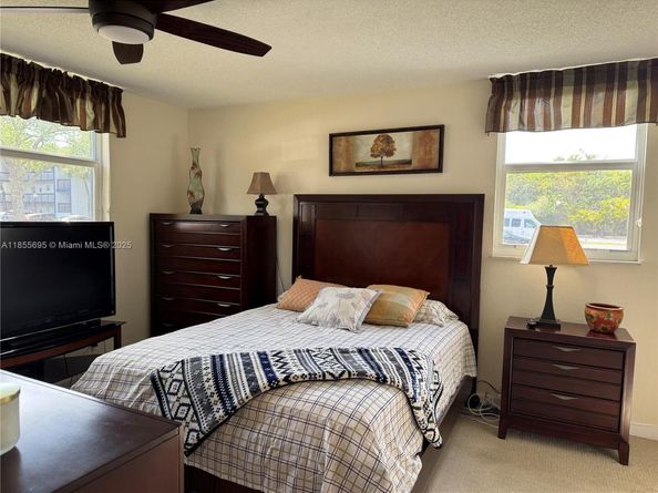 3180 Holiday Springs Blvd 5112, Margate FL 33063