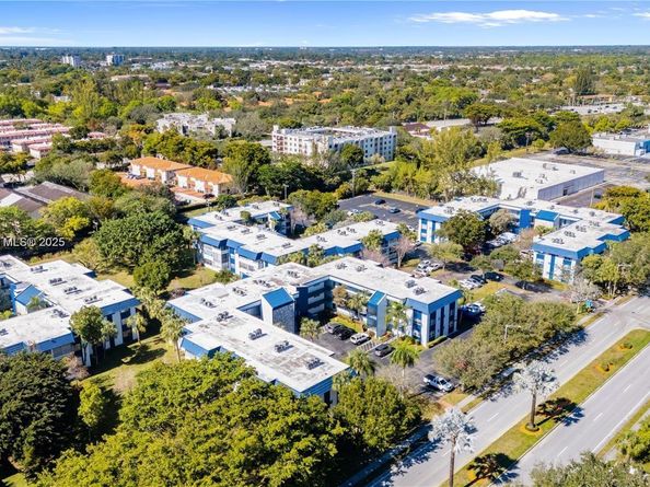 3180 Holiday Springs Blvd 5112, Margate FL 33063