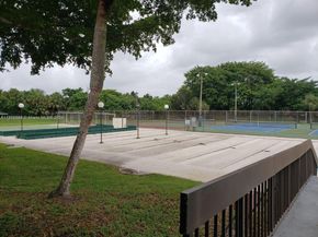 3180 Holiday Springs Blvd 5112, Margate FL 33063