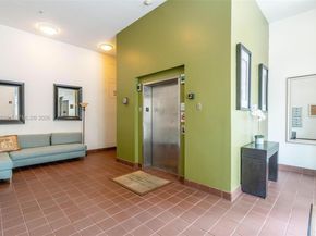 7285 SW 90th St D414, Miami FL 33156