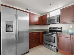 7285 SW 90th St D414, Miami FL 33156