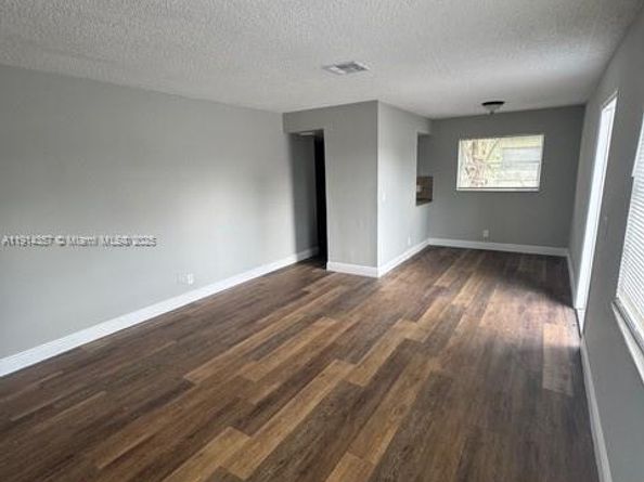 7810 SW 10th St, North Lauderdale FL 33068