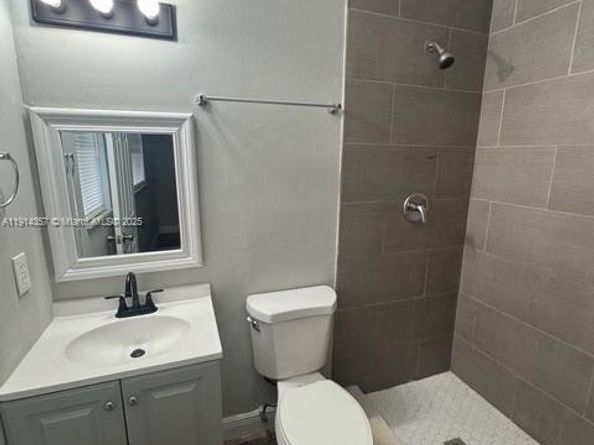 7810 SW 10th St, North Lauderdale FL 33068