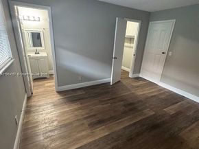 7810 SW 10th St, North Lauderdale FL 33068