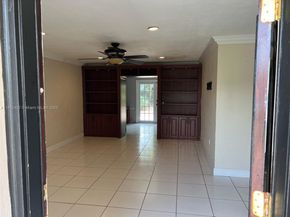 6321 Farragut St, Hollywood FL 33024