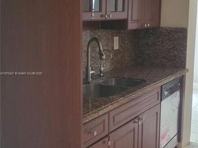 6321 Farragut St, Hollywood FL 33024