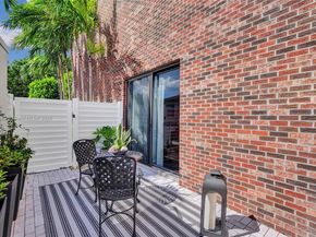1800 S Ocean Dr 114, Fort Lauderdale FL 33316