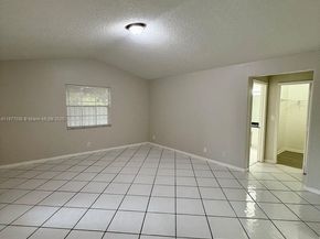 20133 NW 9th Ct, Pembroke Pines FL 33029