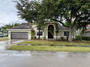 20133 NW 9th Ct, Pembroke Pines FL 33029