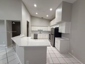 20133 NW 9th Ct, Pembroke Pines FL 33029