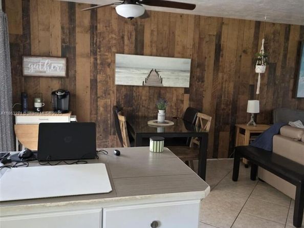 2241 Monroe St 8, Hollywood FL 33020