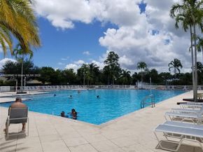 216 NE 36th Ter, Homestead FL 33033