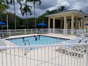 216 NE 36th Ter, Homestead FL 33033