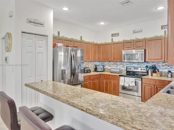 216 NE 36th Ter, Homestead FL 33033