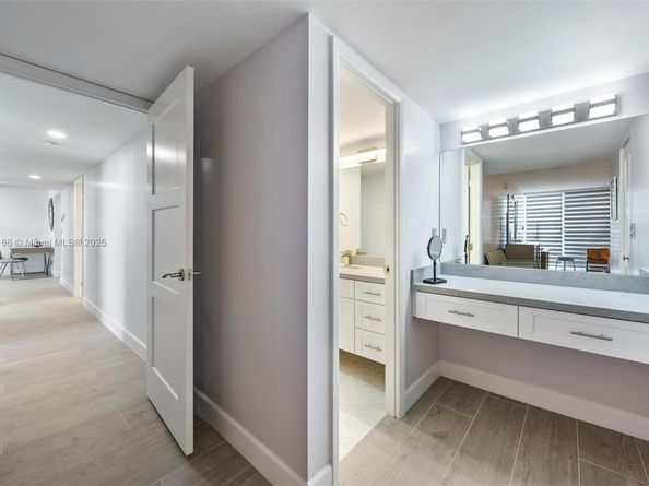 600 Parkview Dr 815, Hallandale Beach FL 33009