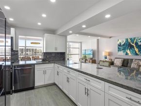 600 Parkview Dr 815, Hallandale Beach FL 33009