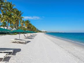 703 Crandon Blvd PH3, Key Biscayne FL 33149