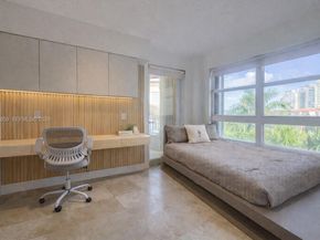 703 Crandon Blvd PH3, Key Biscayne FL 33149