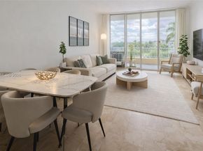 703 Crandon Blvd PH3, Key Biscayne FL 33149