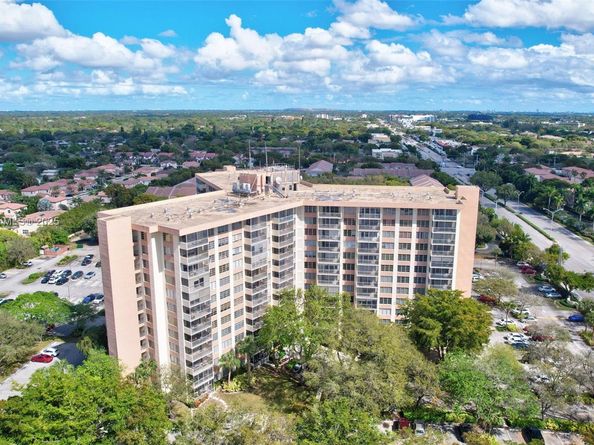 10777 W Sample Rd 912, Coral Springs FL 33065