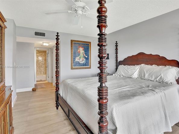 10777 W Sample Rd 912, Coral Springs FL 33065