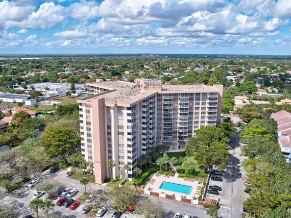 10777 W Sample Rd 912, Coral Springs FL 33065