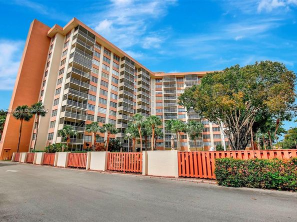 10777 W Sample Rd 912, Coral Springs FL 33065