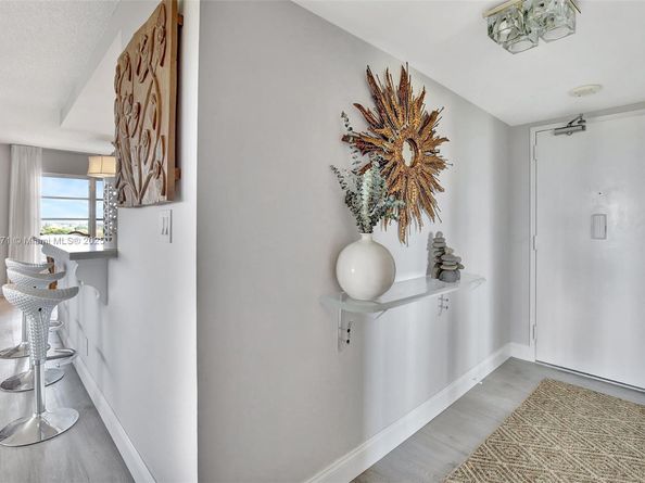 10777 W Sample Rd 912, Coral Springs FL 33065