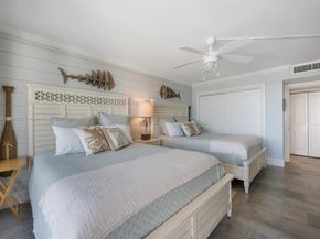 136 Lakeshore Dr PH13, North Palm Beach FL 33408
