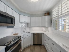 136 Lakeshore Dr PH13, North Palm Beach FL 33408