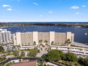 136 Lakeshore Dr PH13, North Palm Beach FL 33408