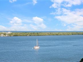 136 Lakeshore Dr PH13, North Palm Beach FL 33408