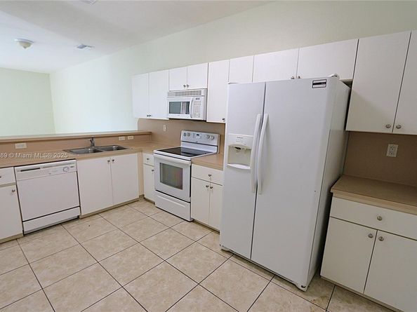 15276 SW 88th Ter, Miami FL 33196