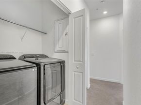 274 SW 159th Pl, Pembroke Pines FL 33027